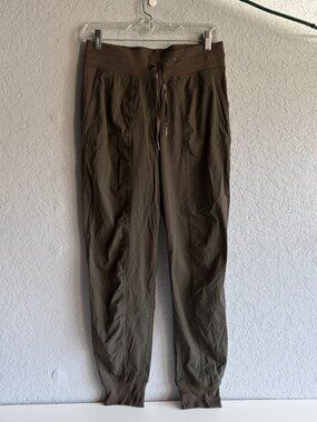 Lululemon Dance Studio Mid-Rise Jogger Full Length